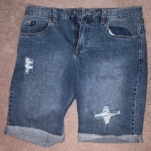 Empyre slim cut jean shorts